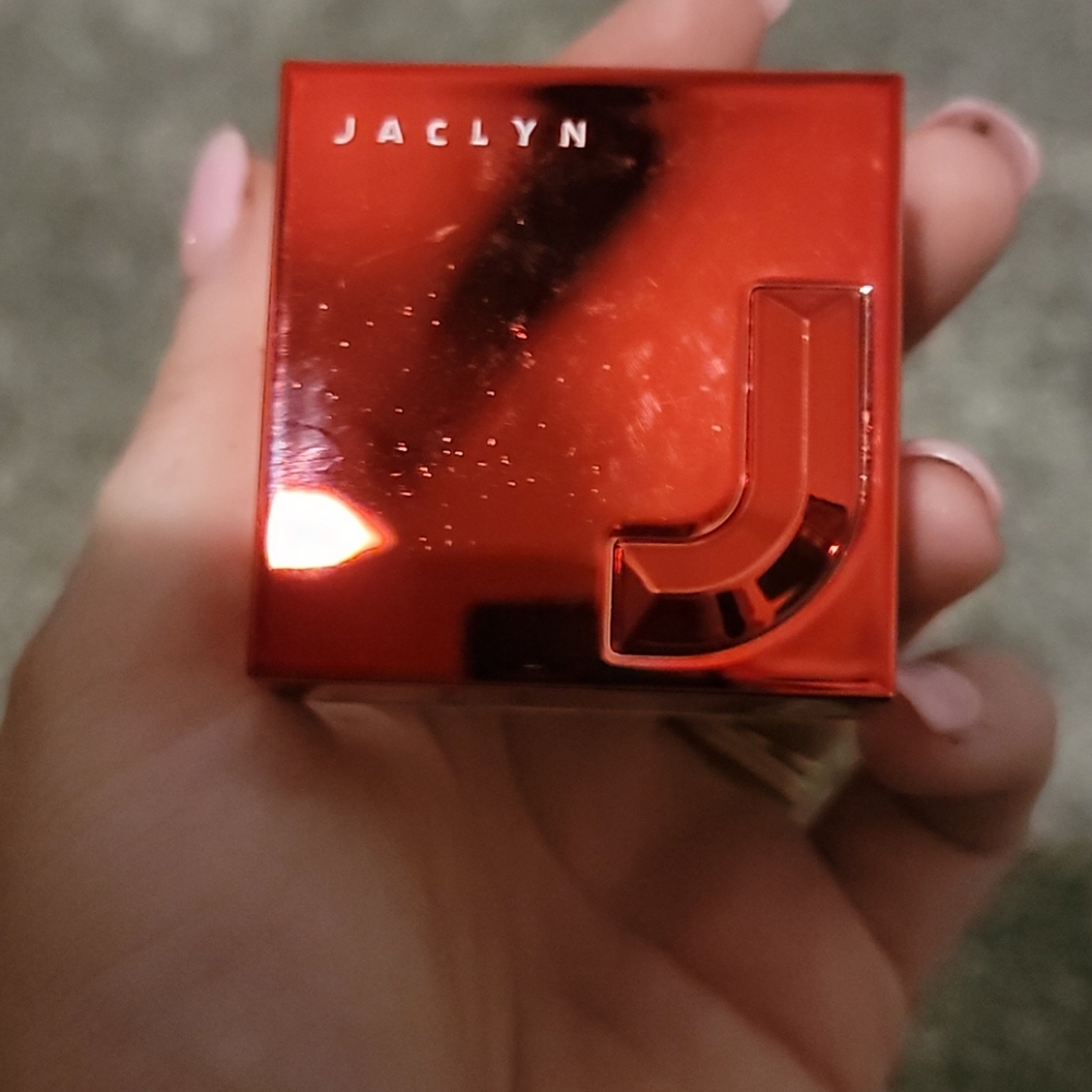 Jaclyn hill